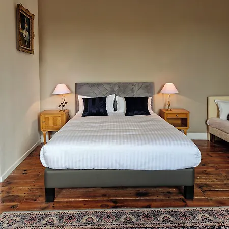 Hotel Le Manoir De Lisle-sur-Tarn