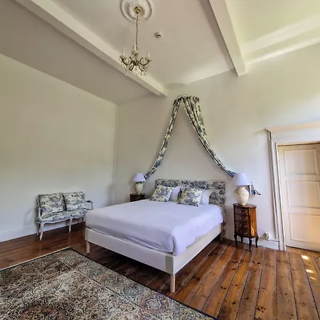 Le Manoir De Hotel