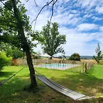 Le Manoir De Lisle-sur-Tarn
