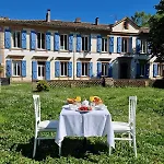 Le Manoir De Lisle-sur-Tarn