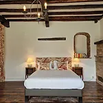 Hotel Le Manoir De Lisle-sur-Tarn