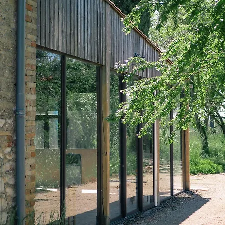 Le Manoir De 호텔 Lisle-sur-Tarn